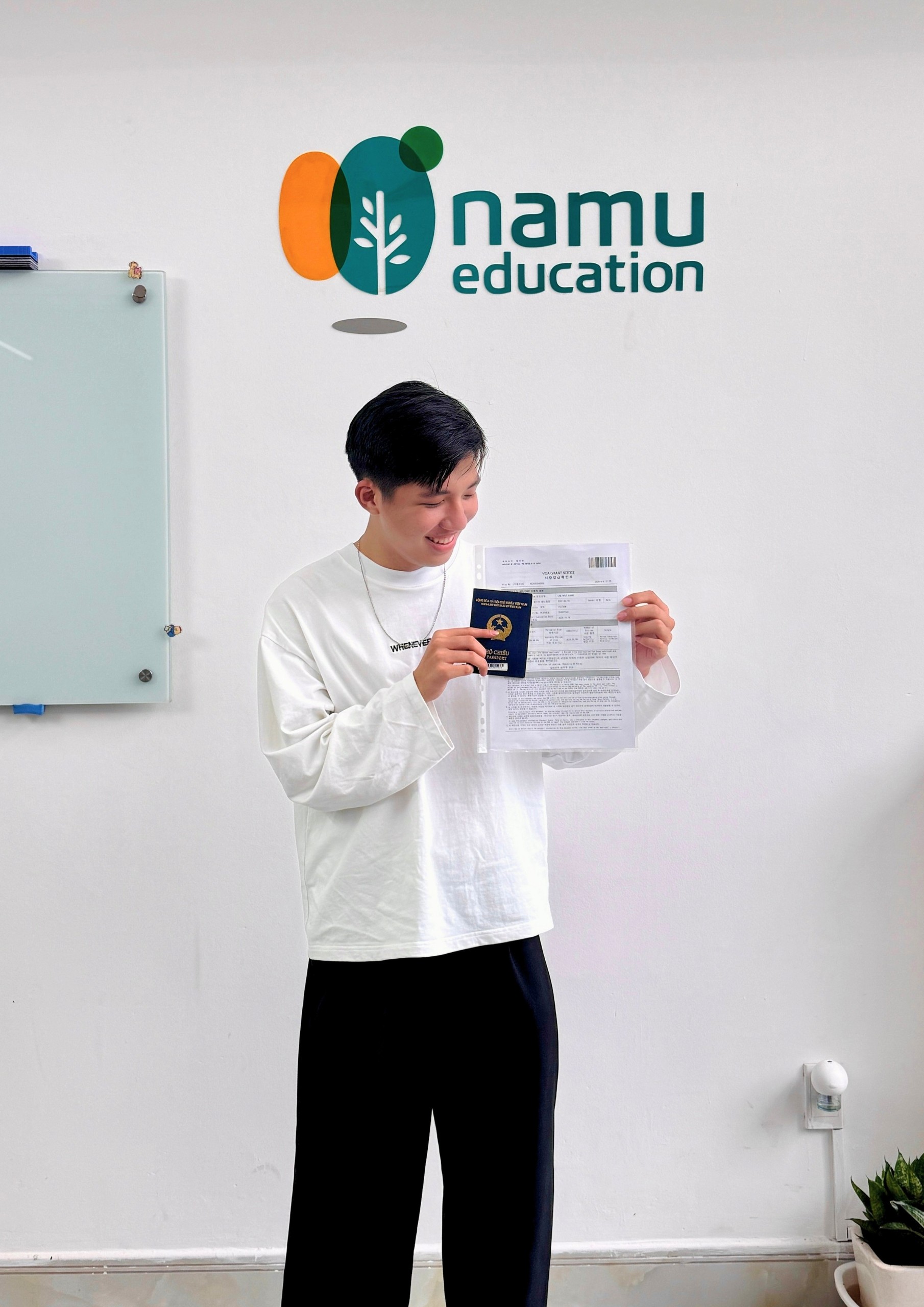 Học viên nhận visa 20